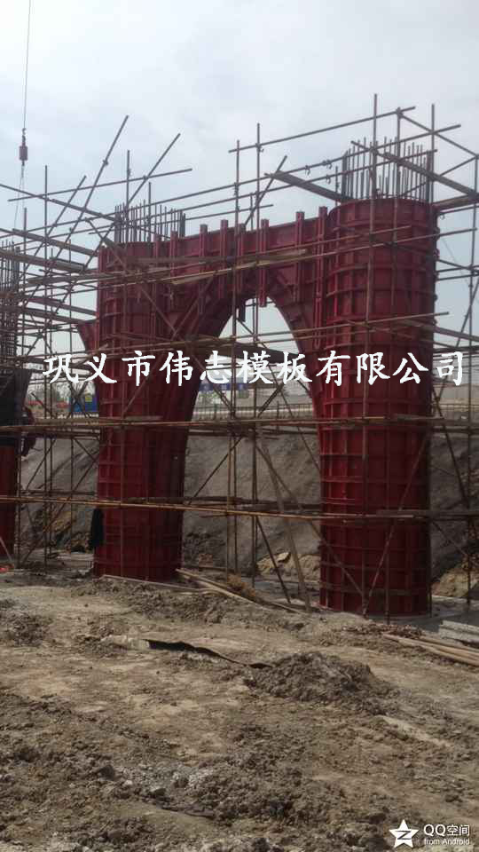 圓柱鋼模生產現(xiàn)場